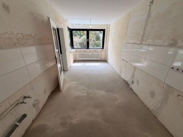 3 Zimmer Wohnung mit viel Potenzial – Ihre Chance zur Verwirklichung!