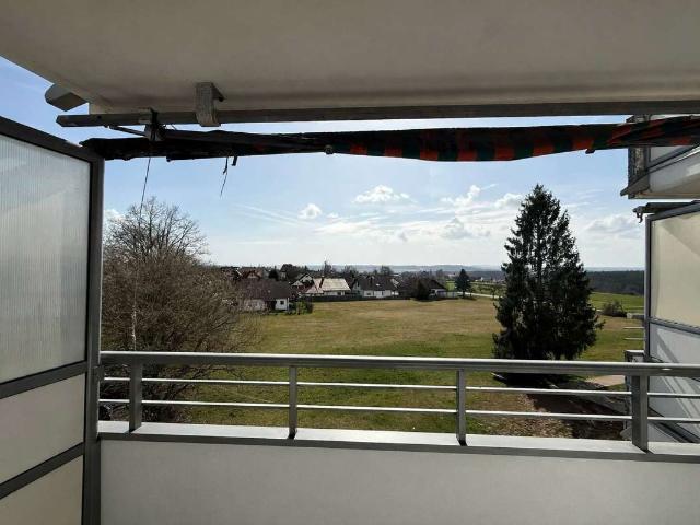 3 Zimmer Wohnung mit Weitblick
