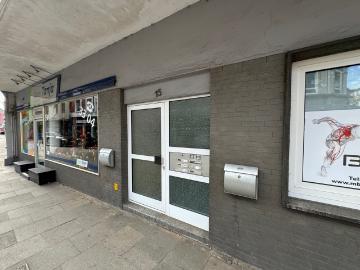 3 Zimmer Wohnung mit zwei Balkonen