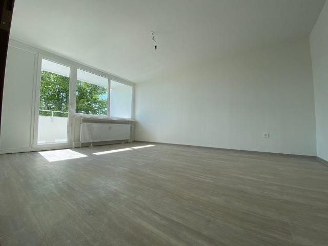 3 Zimmer Wohnung mit Aufzug und renovierter Wohnung
