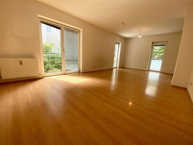 3 Zimmer Wohnung mit Badewanne, Balkon und Gemeinschaftsgarten in 5020 Salzburg zur Miete