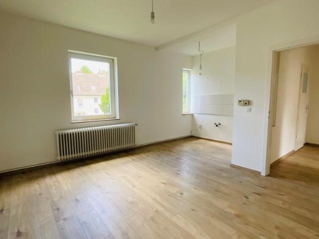3 Zimmer Wohnung mit Badewanne in Fedderwardergroden!
