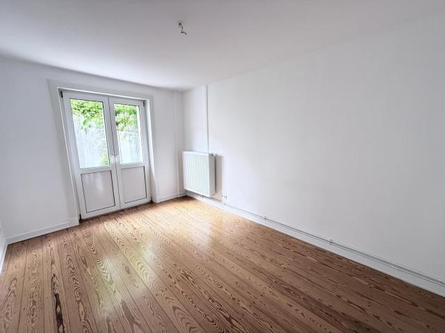3 Zimmer Wohnung mit Balkon
