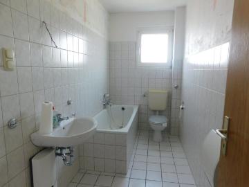 3 Zimmer Wohnung mit Balkon