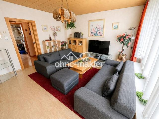 3 Zimmer Wohnung mit Balkon