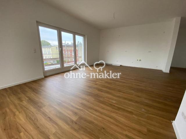 3 Zimmer Wohnung mit Balkon