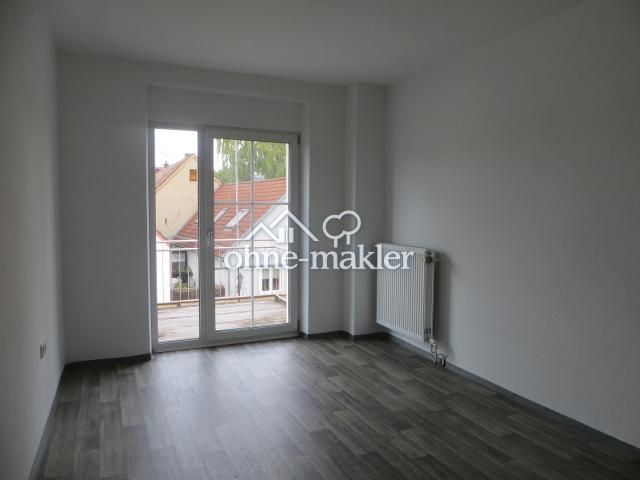 3 Zimmer Wohnung mit Balkon