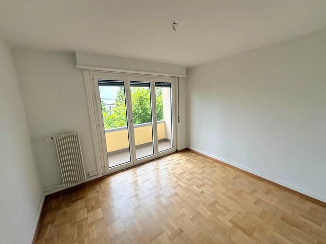 3 Zimmer Wohnung mit Balkon
