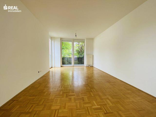 3 Zimmer Wohnung mit Balkon