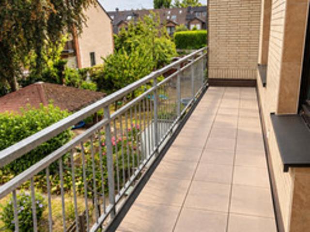 3 Zimmer Wohnung mit Balkon & EBK – ideal für 2er WG – 1.100 € warm