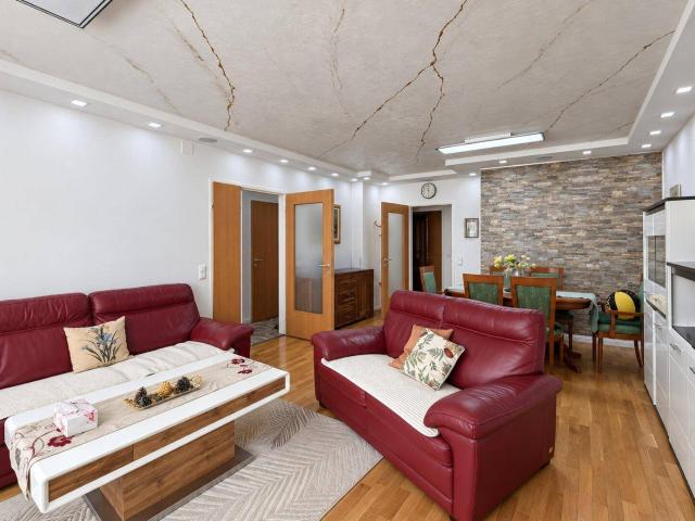 3 Zimmer Wohnung mit Balkon | KFZ Stellplatz im Kaufpreis inkludiert