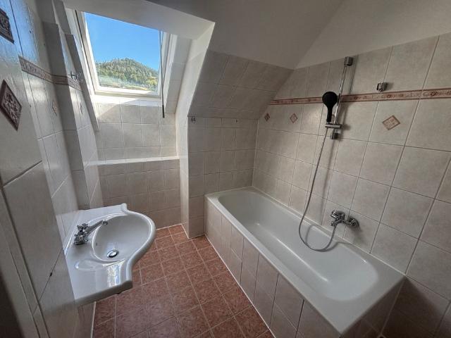 3 Zimmer Wohnung mit Balkon in Anger