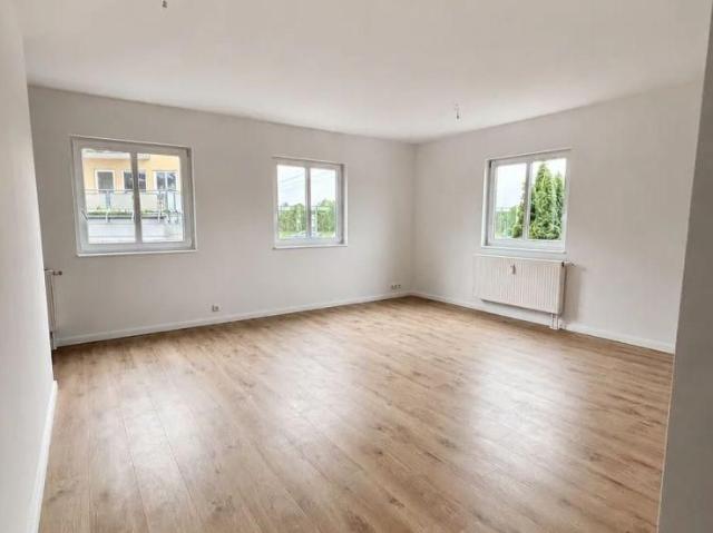3 Zimmer Wohnung mit Balkon in Blankenfelde Mahlow