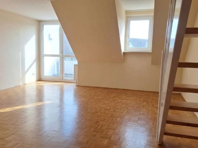 3 Zimmer Wohnung mit Balkon in Burglengenfeld