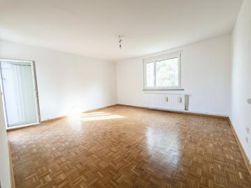 3 Zimmer Wohnung mit Balkon in Döbling – Nähe S Bahn Krottenbachstraße