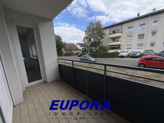3 Zimmer Wohnung mit Balkon in Eisenberg