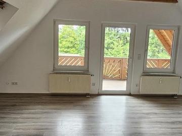 3 Zimmer Wohnung mit Balkon in Fürth Poppenreuth