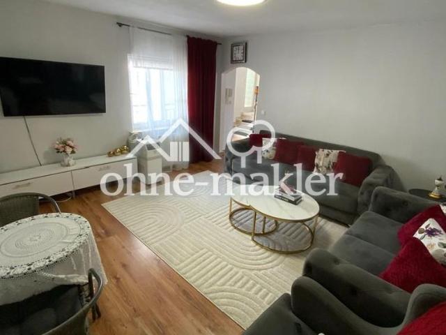 3 Zimmer Wohnung mit Balkon in zentraler Lage
