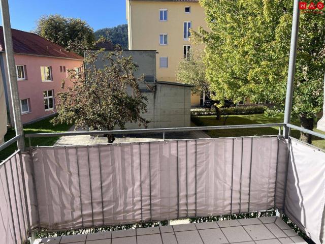 3 Zimmer Wohnung mit Balkon in zentraler Lage – provisionsfrei!