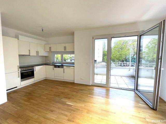 3 ZIMMER WOHNUNG MIT BALKON NAHE U1!