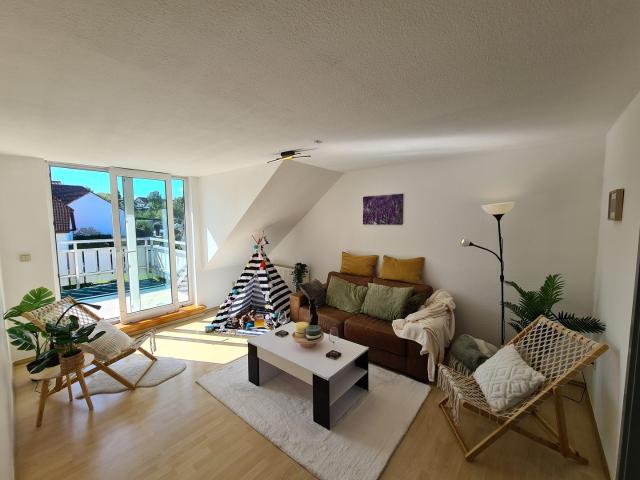 3 Zimmer Wohnung mit Balkon, Stellplatz und neuer Gasetagenheizung | 50,90 m²