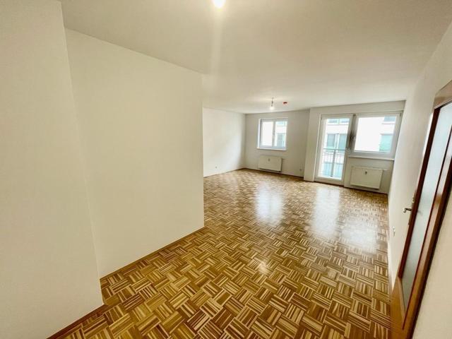 3 Zimmer Wohnung mit Balkon Provisionsfrei!