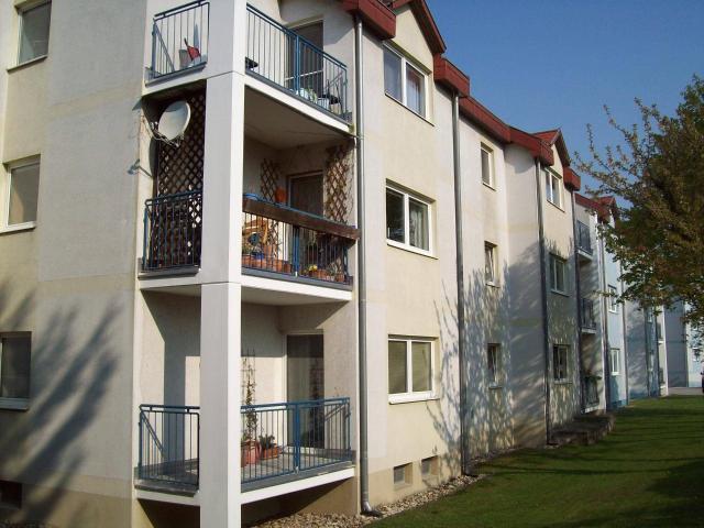 3 Zimmer Wohnung mit Balkon, Top 3