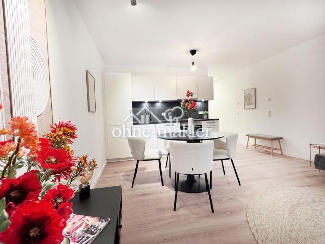 3 Zimmer Wohnung mit Balkon und Einbauküche