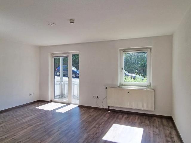 3 Zimmer Wohnung mit Balkon und Garagenstellplatz