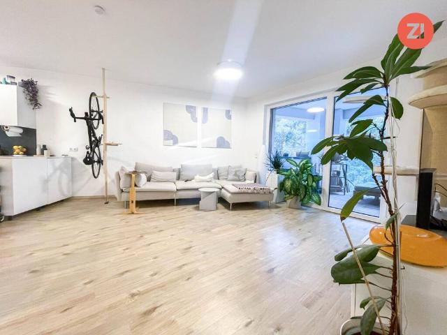 3 Zimmer Wohnung mit Balkon und Loggia Hopfengasse