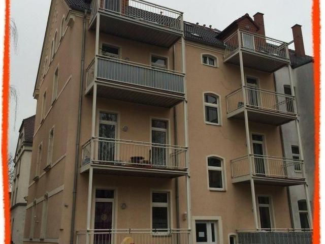 3 Zimmer Wohnung mit BALKON und PKW Stellplatz in Zwickau Pölbitz zu vermieten!