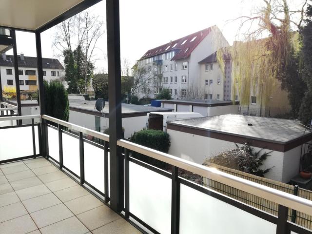 3 Zimmer Wohnung mit Balkon und Stellplatz in Erkrath Hochdahl von privat
