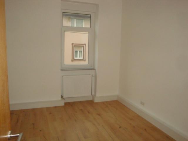 3 Zimmer Wohnung mit Balkon und separater Küche Provisionsfrei!