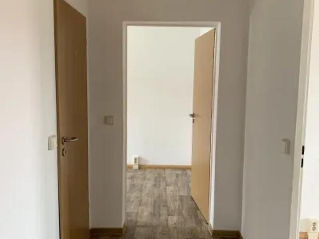 3 Zimmer Wohnung mit Balkon und Tageslichtbad im 4. OG