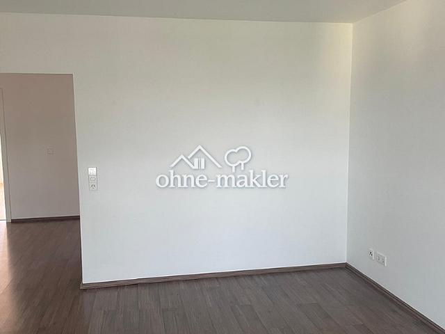3 Zimmer Wohnung mit Balkon und TG Stellplatz