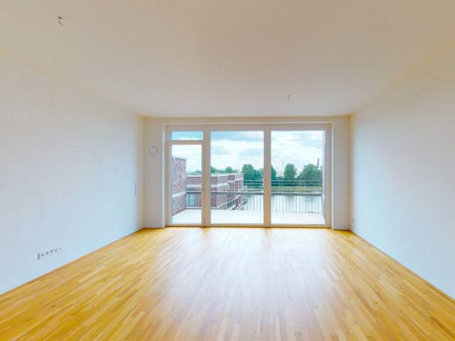 3 Zimmer Wohnung mit Balkon und Weserblick in der Bremer Überseestadt