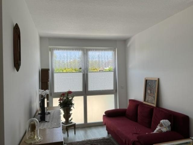 3 ZIMMER WOHNUNG MIT BALKON ZUR MIETE 1. OG INKL. AUFZUG IM ORTSTEIL ASBERG MODERN & KOMFORTABEL
