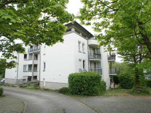 3 Zimmer Wohnung mit drei Balkonen