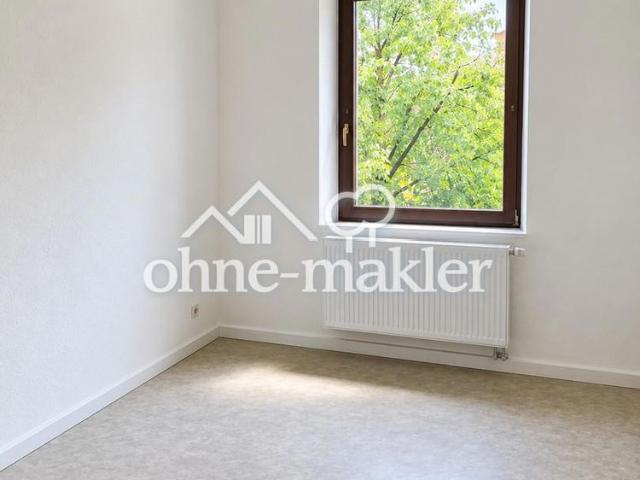 3 Zimmer Wohnung mit EINBAUKÜCHE