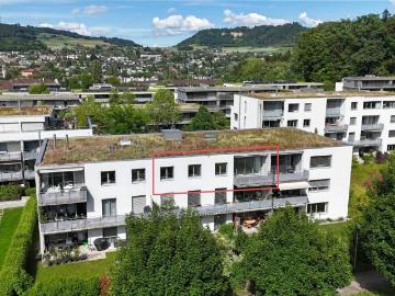 3½ Zimmer Wohnung mit Einstellhallenplatz