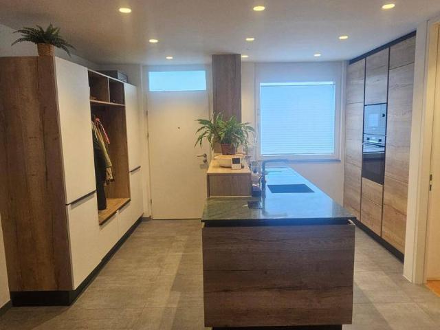 3 Zimmer Wohnung mit Garten