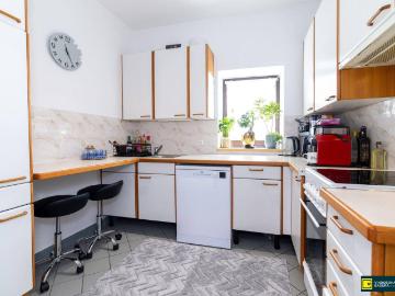 3 Zimmer Wohnung mit Gartennützung. Dachbodenausbau möglich. Niedrige Betriebskosten!