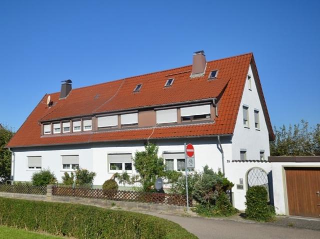 3 Zimmer Wohnung mit Garage