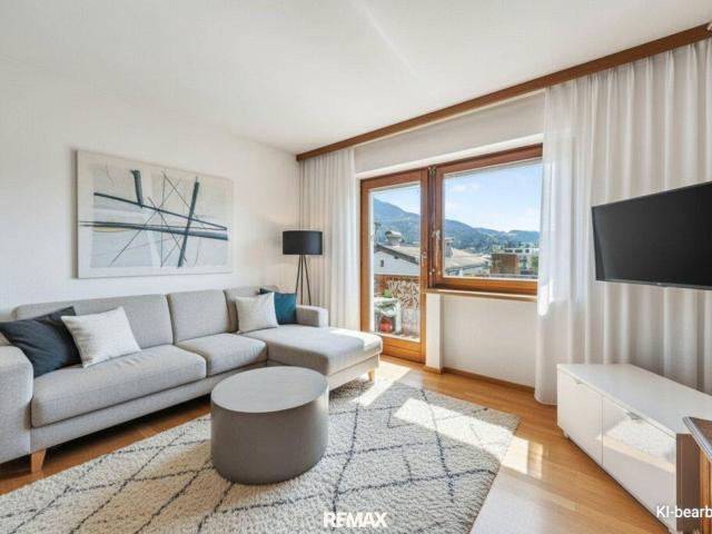 3 Zimmer Wohnung mit Gestaltungspotenzial und Hornblick