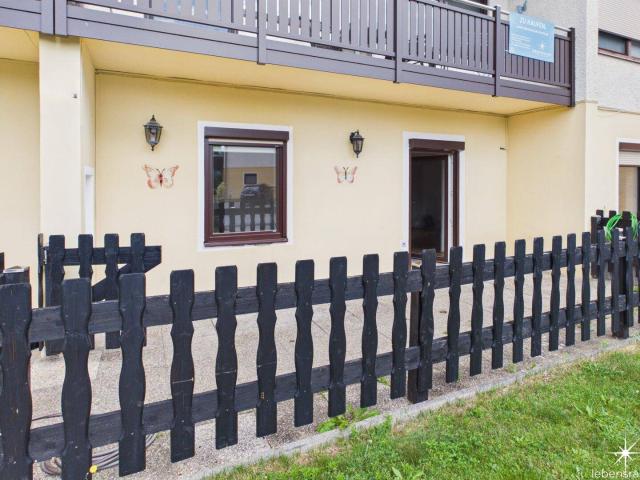 3 Zimmer Wohnung mit Gestaltungspotenzial in attraktiver Lage. Seeboden. Indoor Pool. Touristische Vermietung. Stellplätze