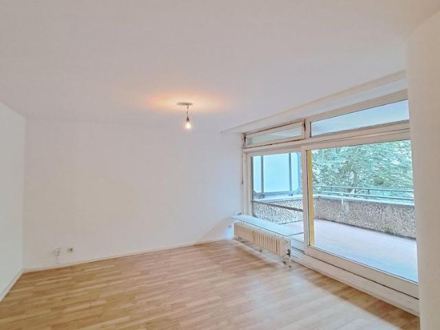 3 Zimmer Wohnung mit großem Balkon in Buckow zu vermieten!