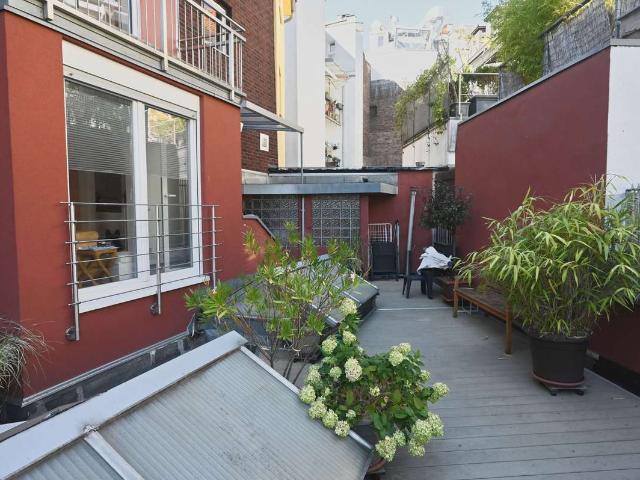 3 Zimmer Wohnung mit großer Terrasse mitten in Köln