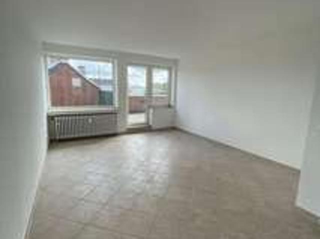 3 Zimmer Wohnung mit großer Terrasse