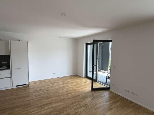 3 Zimmer Wohnung mit kleinem Garten