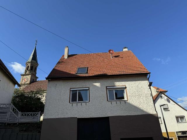 3 Zimmer Wohnung mit Küche